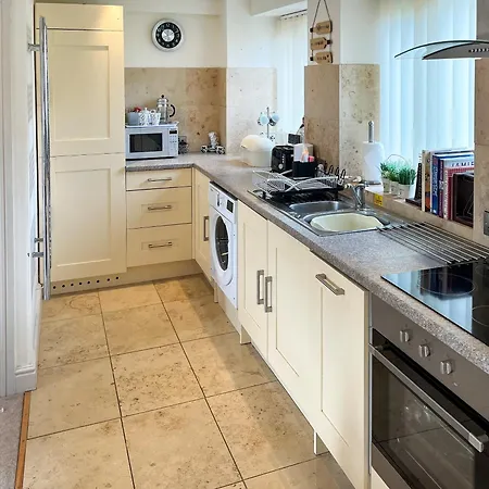 Woodside - Uk48958 Grewelthorpe